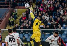 Mike Maignan kræver at blive en af verdens bedst betalte målmænd