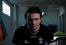 Ligaens førende skriver kontrakt med den tidligere eliteligaspiller Magnus Knudsen!