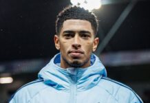 Manchester United må træde til og skrive kontrakt med Jude Bellingham