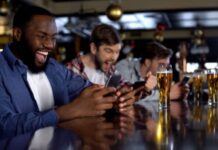 Hvorfor forudsiger bookmaker-algoritmer valgresultater mere præcist end meningsmålere