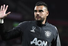Den tidligere Manchester United-angriber Sergio Romero skriver under med