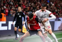 Manchester United har sat sig for at få fat i en af Bundesligaens bedste midtbanespillere