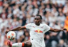 Manchester United ryster en af deres konkurrenter af sig i sommerens store signingkamp