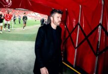 Rapporter om, at PSG kaprer Manchester Uniteds midtbanetrup