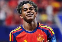 Lamine Yamal scorer sit første VM-mål i Spaniens overrulning af Saudi-Arabien