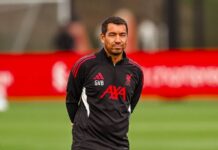 Kun tre dage efter sin fyring i Liverpool – Giovanni van Bronckhorst klar til at føre Feyenoord