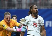 Manchester United bliver den femte sommersignering og en af Englands bedste ved VM