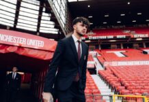 Manchester United siger et rørende farvel til en spiller, der er vokset op i en klub