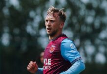 West Ham har overbevist Premier League-stjernen Jarred Bowen om at spille i anden division!